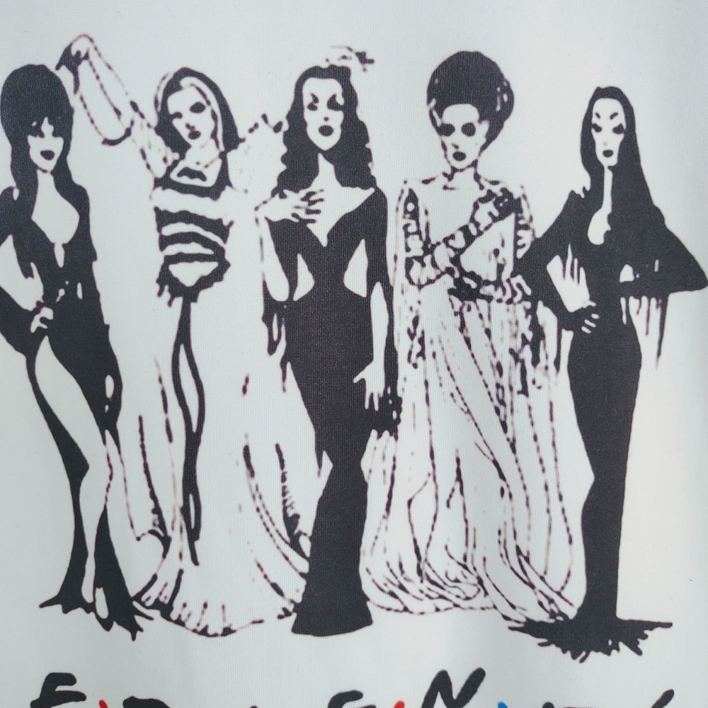 Halloween Friends T-shirt - Picture 5 of 7